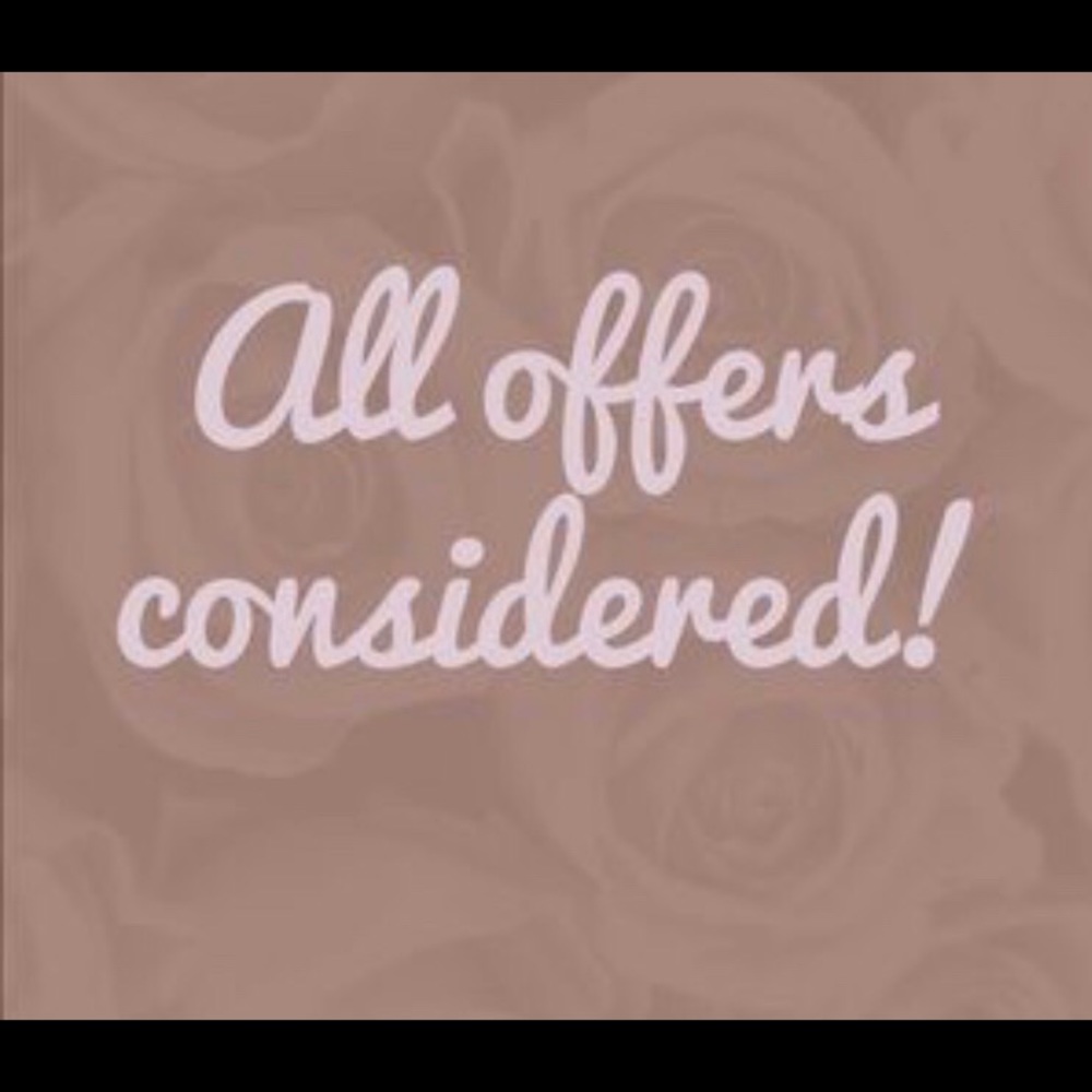 MAKE AN OFFER 💕